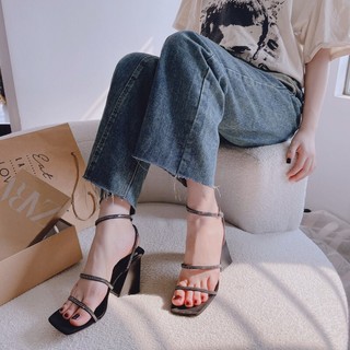 SANDAL GÓT VUÔNG QUAI ĐÁ MẢNH