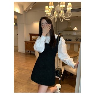 Yếm tweed nhũ đen