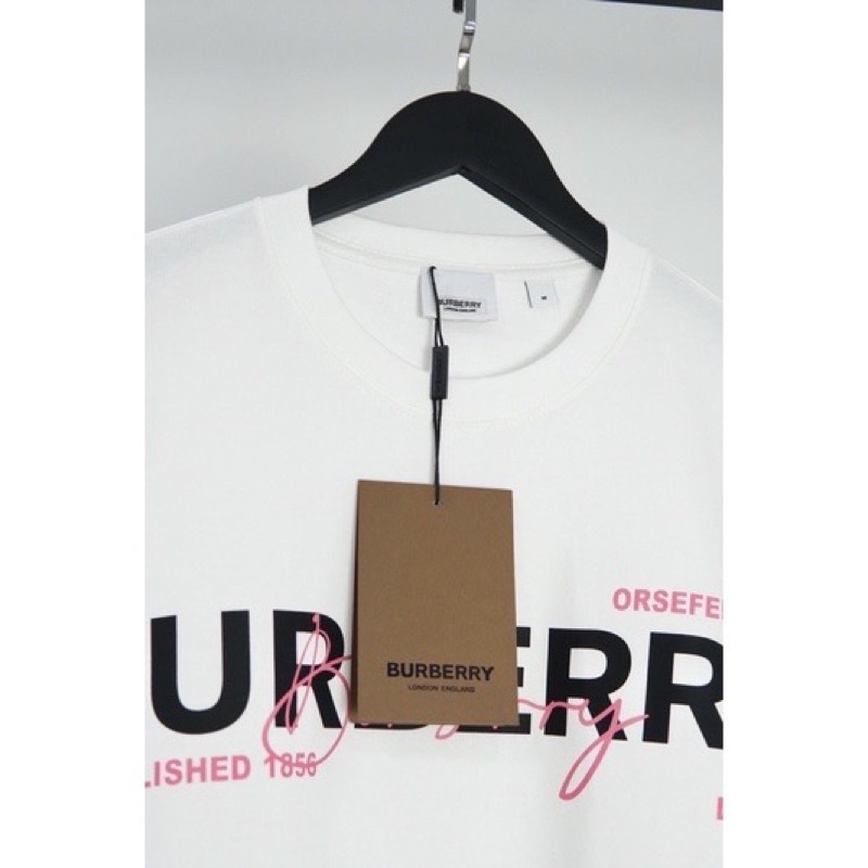 Áo Thun In Chữ Burberry Thiết Kế Đơn Giản Cá Tính Cho Cặp Đôi