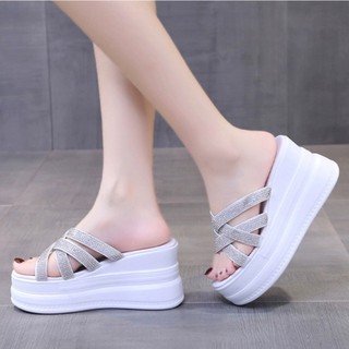 Dép xuồng dây chéo xoàn
