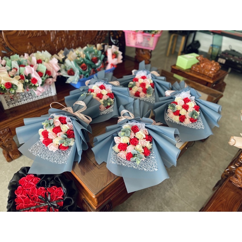 Bó hoa sáp 20 bông phối màu cực sang chảnh