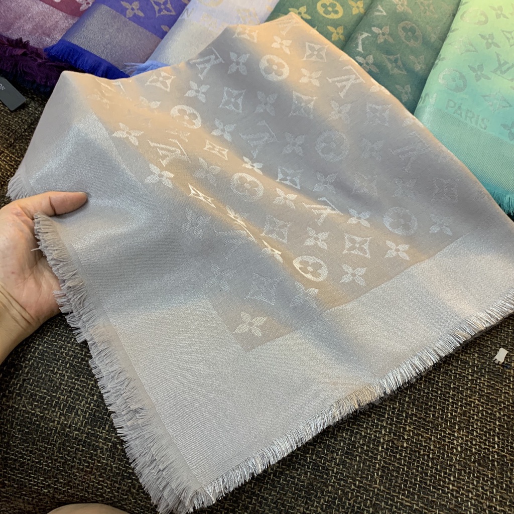 Khăn Choàng Vuông  Lv màu be Cao Cấp