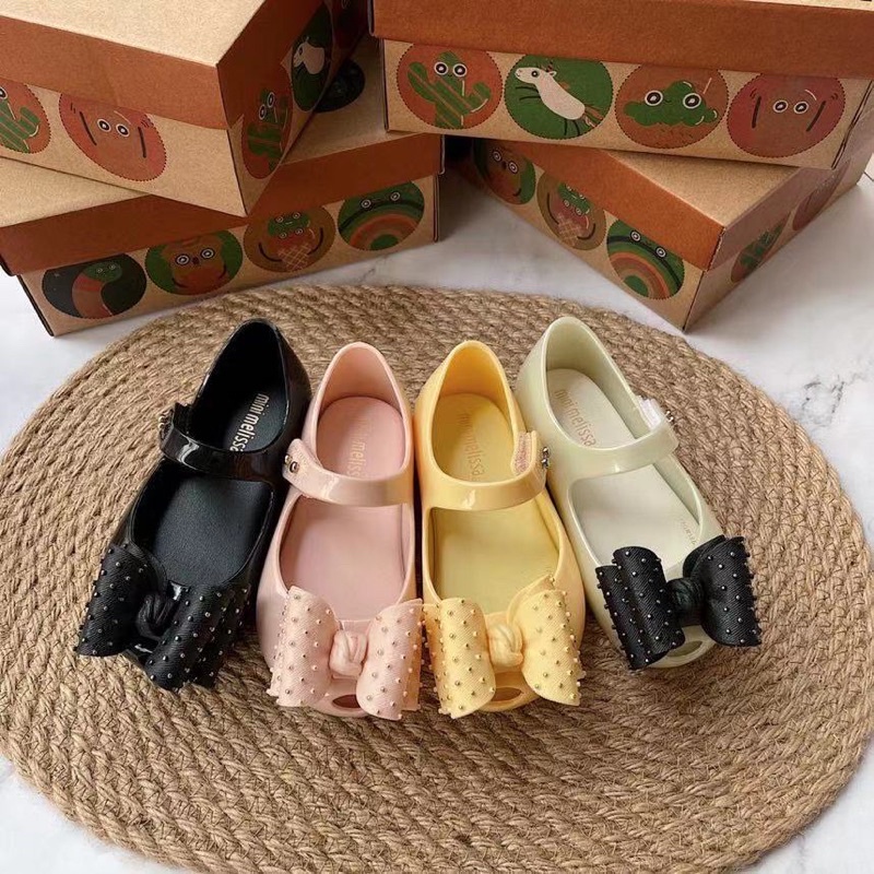 Giầy nhựa thơm melisa siêu xinh cho bé gái