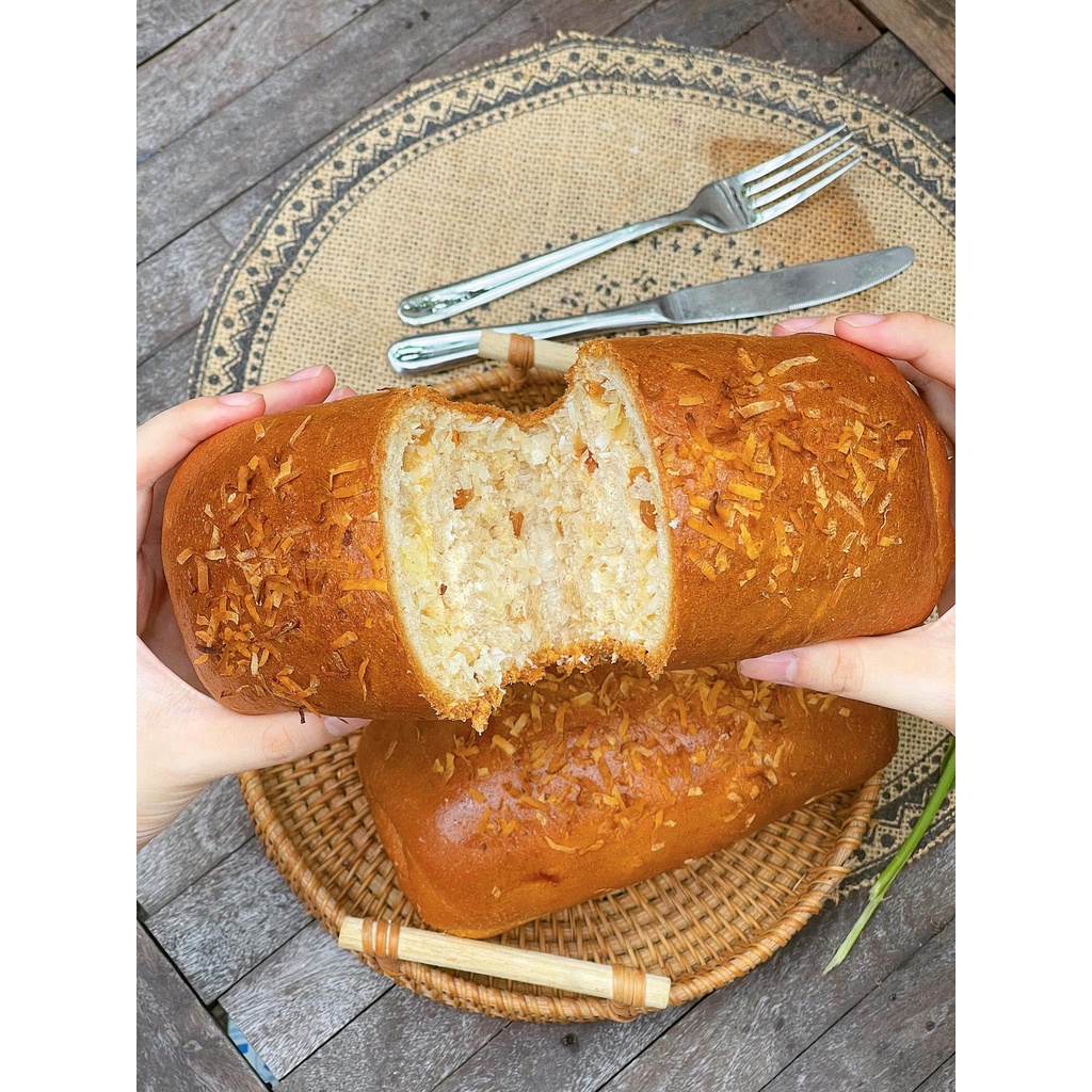Bánh Sandwich nguyên cám sữa dừa hạnh nhân EATCLEAN 350g