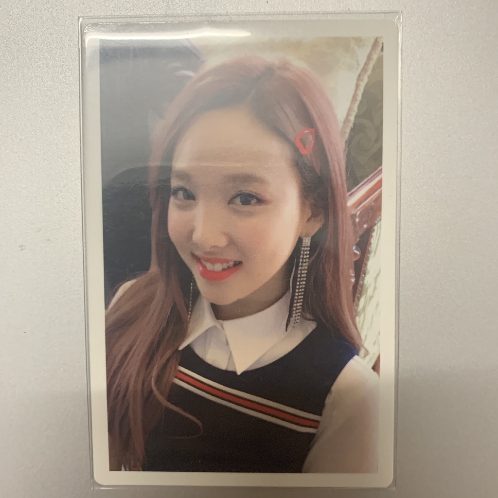 Card Hình Monograph TWICE Nayeon Hàng Chính Hãng