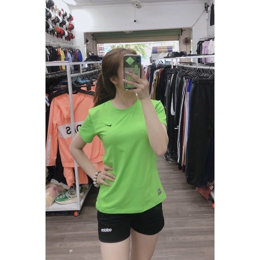 Áo bigsize nữ tập gym, yoga, thiết kế đơn giản cho chị em từ 58kg-90kg