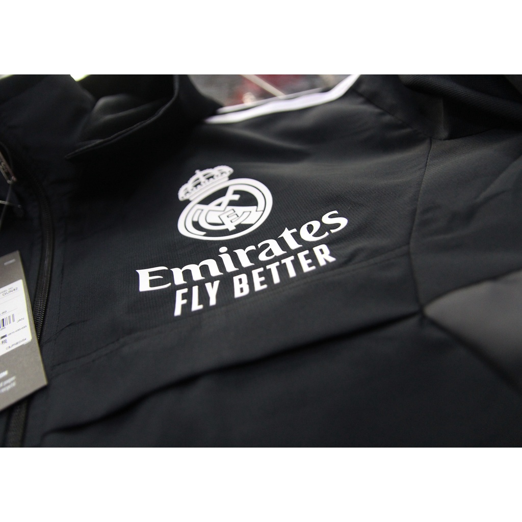 Áo Khoác Real Madrid Đen Trắng Emirates 2022-2023