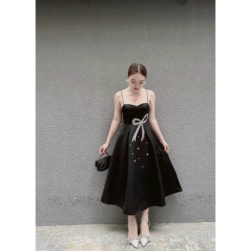 Đầm váy nữ 2 dây tapta ( có mút ngực ) dáng xòe quý phái họa tiết đính nơ kim tuyến dễ thương đi chơi dự tiệc