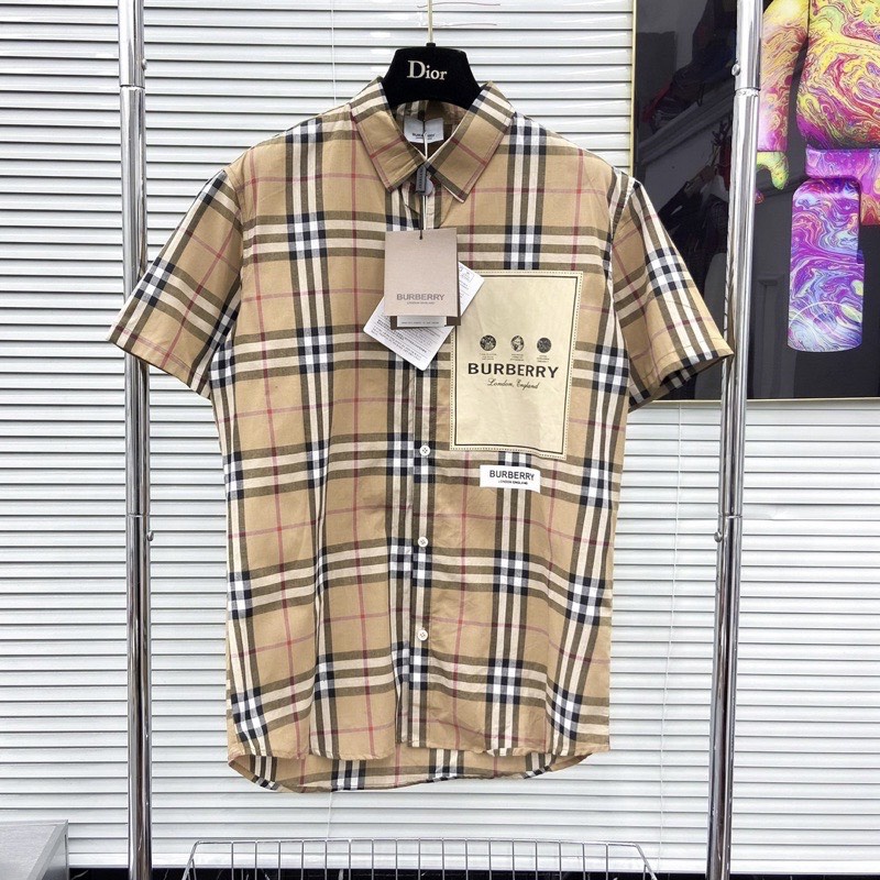 ÁO SƠ MI BURBERRY UNISEX V3 , ÁO SƠ MI BBR LOGO LONDON TÚI SỌC KẺ VÀNG NAM NỮ UNISEX