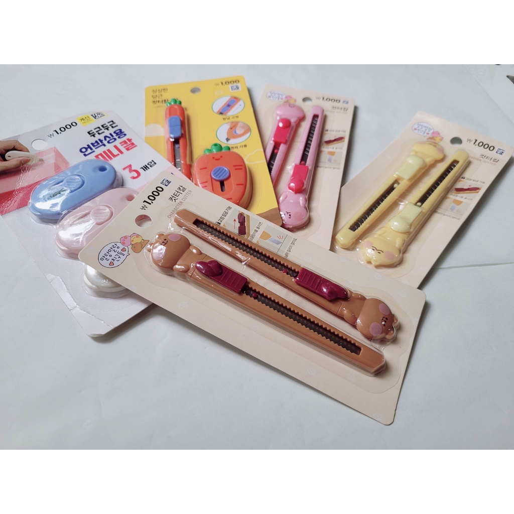 |Có sẵn| Dao dọc giấy hình cuteee DAISO