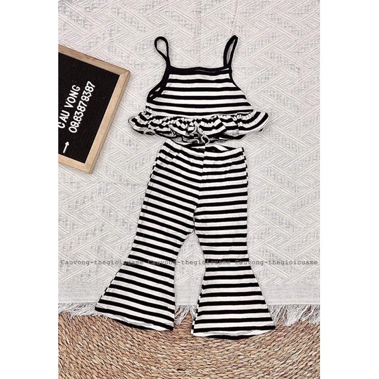 Set loe xinh cho bé gái