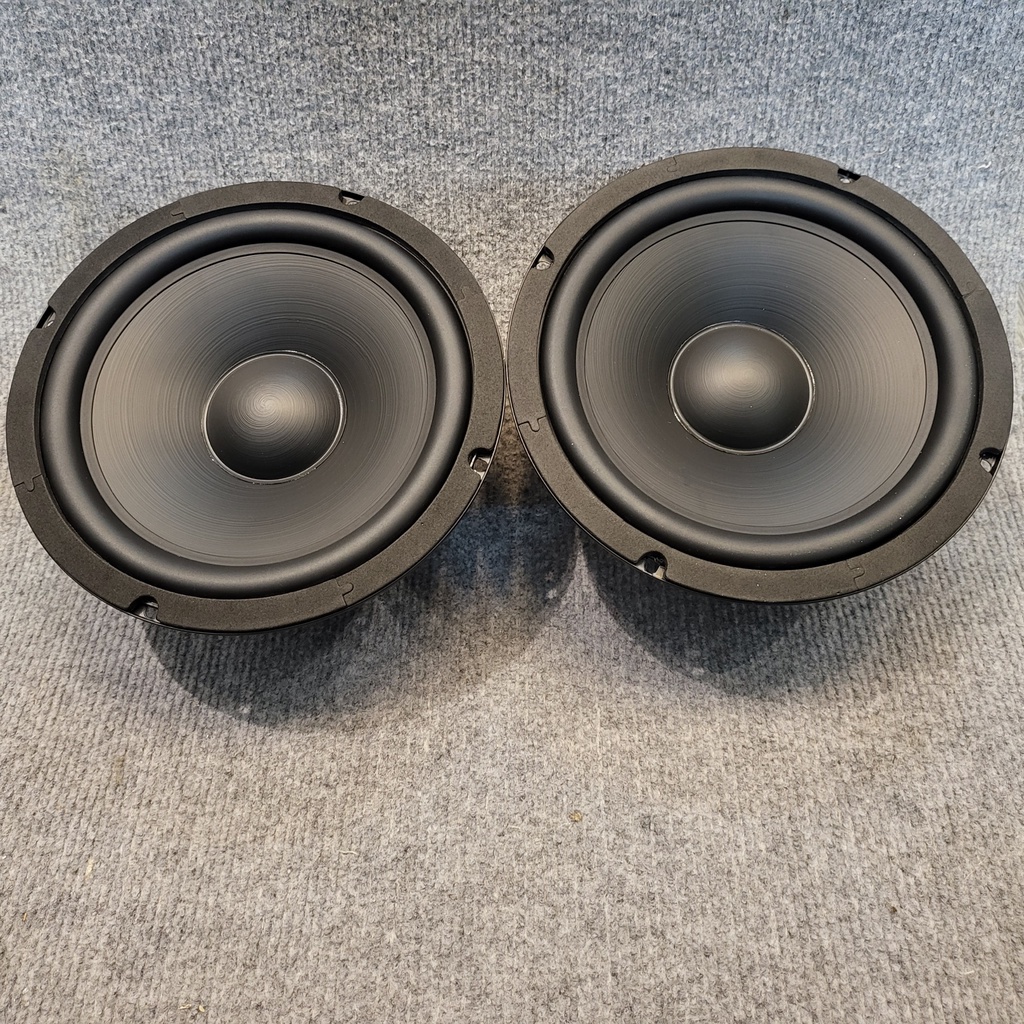 Củ loa bass 20 Pioneer P8820 cao cấp từ 140 côn 51 Công suất 200W 8Ohm gân cao su mềm cho tiếng Bass uy lực