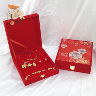 Hộp đựng trang sức, nữ trang cho lễ cưới hỏi