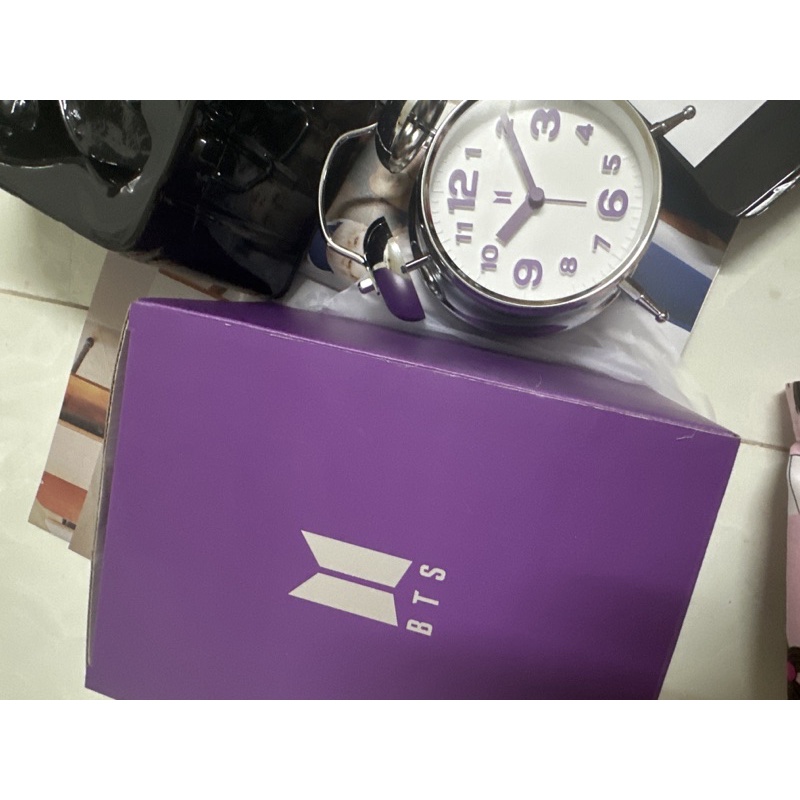 Đồng hồ BTS Merch box 9 chính hãng