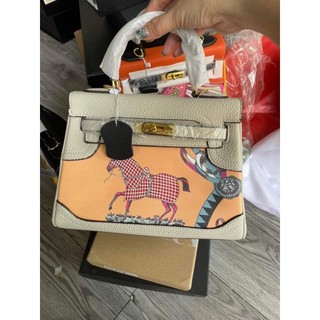 Túi H hoạ tiết vip ( size 25, còn ảnh ₫ầu)