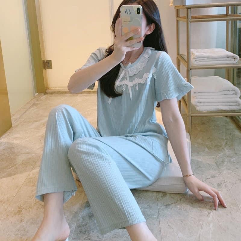 Bộ bầu trước và sau xinh phối cổ ren bèo xinh xắn,Freesize 3 màu xanh,vàng,hồng chất đũi xốp