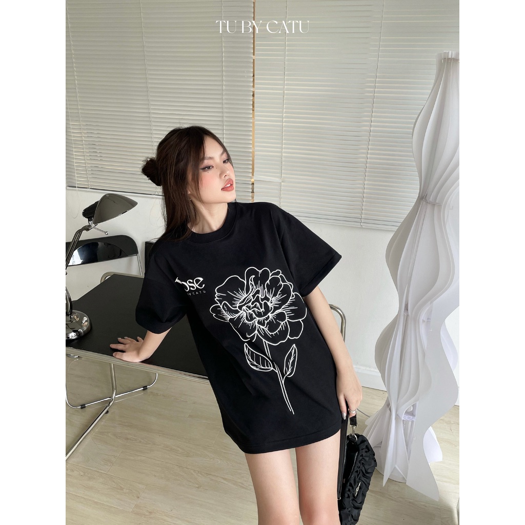 TUBYCATY | Áo thun rose tee đen