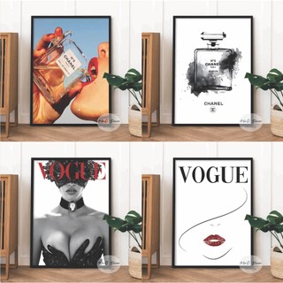 Tranh nước hoa, vogue - trang trí cửa hàng, shop thời trang, tặng kèm đinh treo tranh