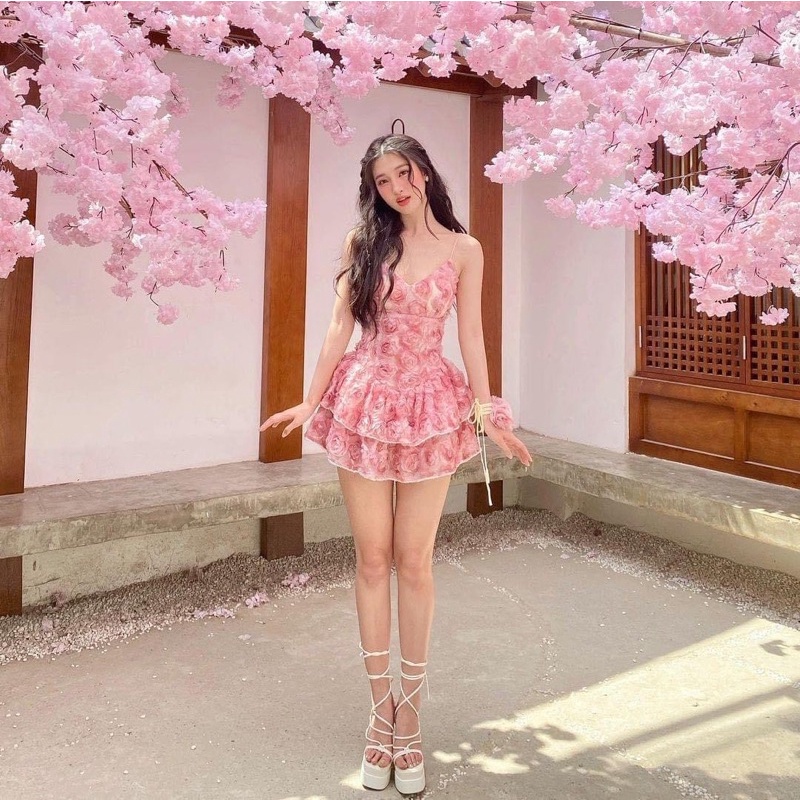Váy hoa hồng nổi 3D ba chiều 2 dây dáng xoè kèm choker cổ cực sang xịn (có ảnh thật và video)