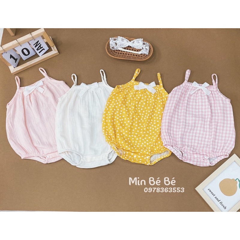 Bodysuit 2 dây xô muslin phối nơ ren cho bé gái