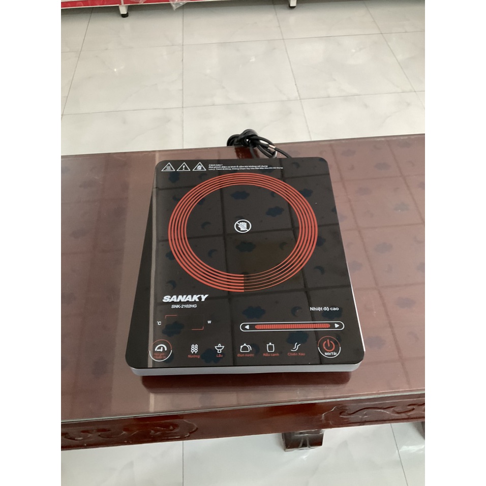 Bếp hồng ngoại Sanaky SNK2102HG không kén nồi - Hàng trưng bày