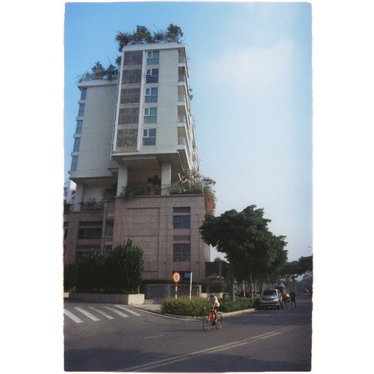 - Film 135  giá rẻ, 24 kiểu, film outdate, film Italia