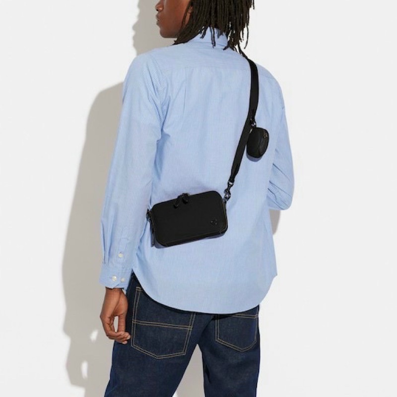 Túi Coach Charter Slim