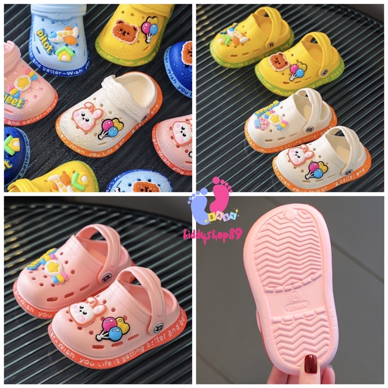 Dép cho bé gái bé trai siêu nhẹ  từ 1 đến 5 tuổi  đế mềm chống trơn trượt