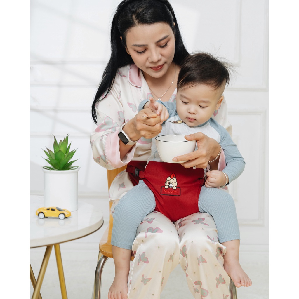 Đai hỗ trợ ngồi ghế cho bé Dudu đai an toàn khi đi xe máy ô tô du lịch cho bé thay thế ghế ăn dặm nhỏ gọn tiện dụng