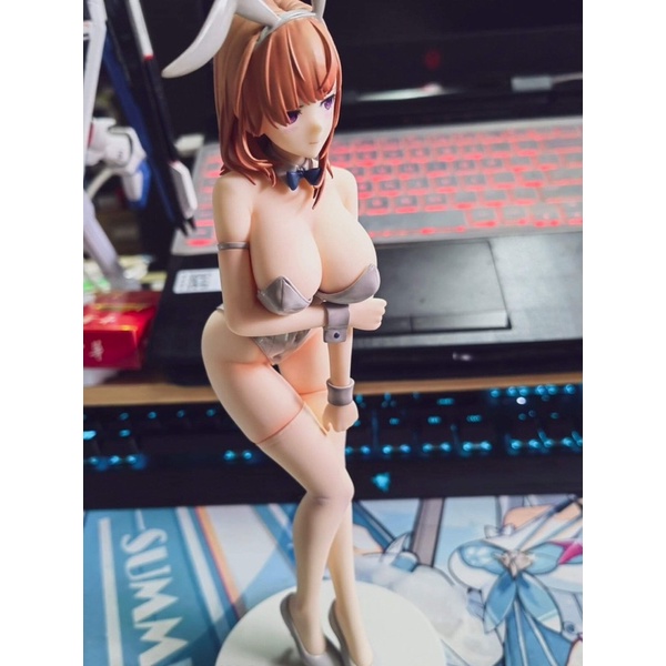 Mô hình figure nhân vật cosplay White Bunny