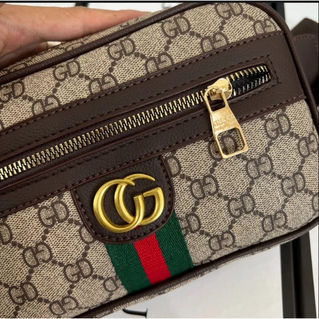 Túi đeo chéo thời trang nam CG siêu hot 2023