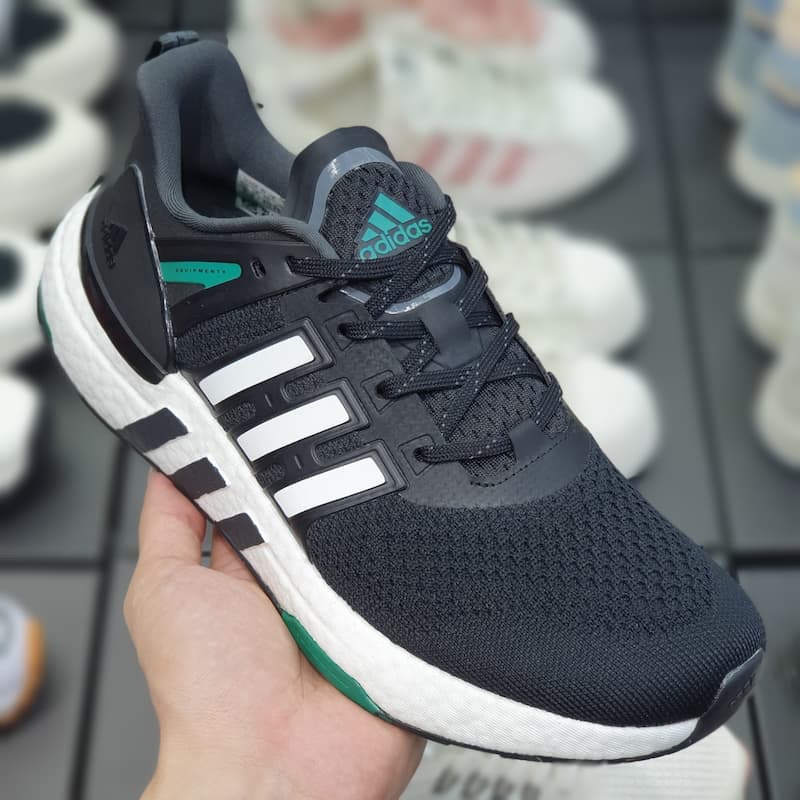 GIÀY 𝘼𝘿𝙄𝘿𝘼𝙎 equipment plus black DG887H