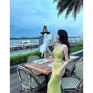 maxi yếm khoen cách điệu