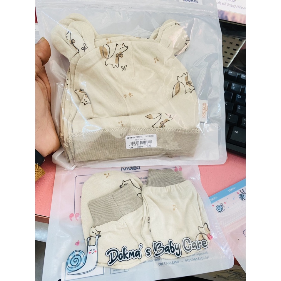 Set mũ sơ sinh kèm bao tay chân Dokma
