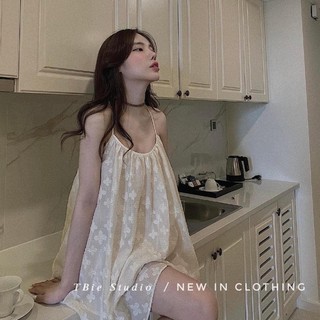 Váy cổ yếm hoa nổi ( kèm ảnh thật)