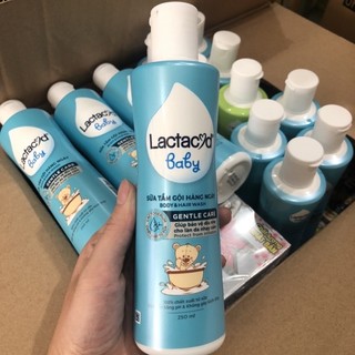 Sữa tắm goi Lactacyd BB 250ml chống rôm sảy