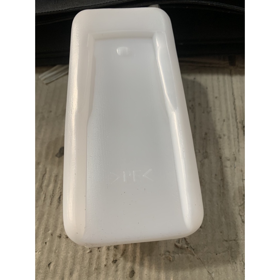 Bình nước phụ Suzuki carry 500kg  , Suzuki carry 7 chỗ, Thaco towner 750,vinaxuki 650kg.