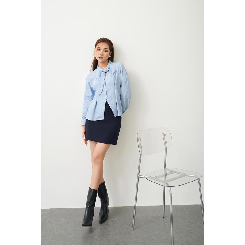 Áo sơ mi cột nơ cổ tay dài xếp ly thân thời trang GAGO hoạ tiết sọc xanh da trời GA4286