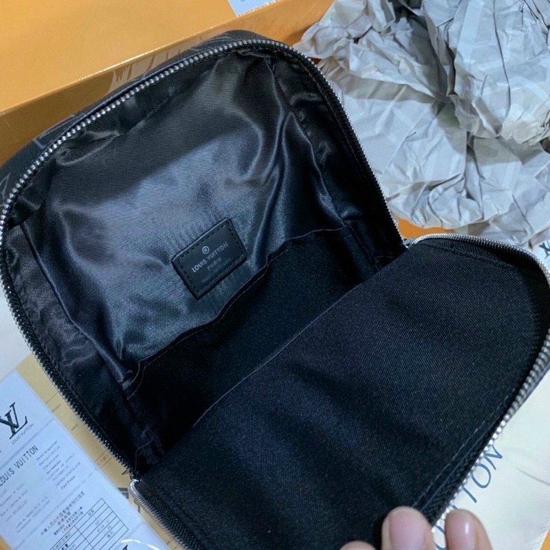 Túi đeo chéo nam tiện lợi thời trang  FULLBOX