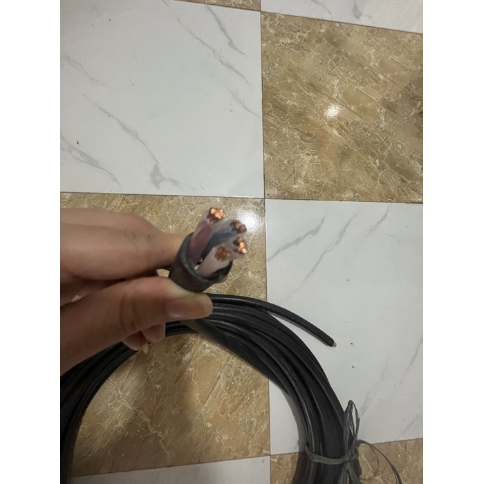 Cáp điện CXV 3x6+1x4 Cadisun