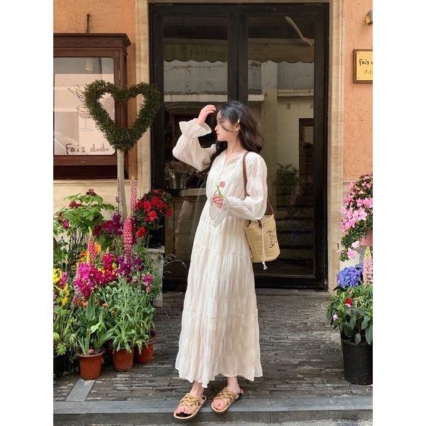 LILY Váy màu trắng vải nhăn dáng dài có thắt eo phong cách Ulzzang tiểu thư cao cấp