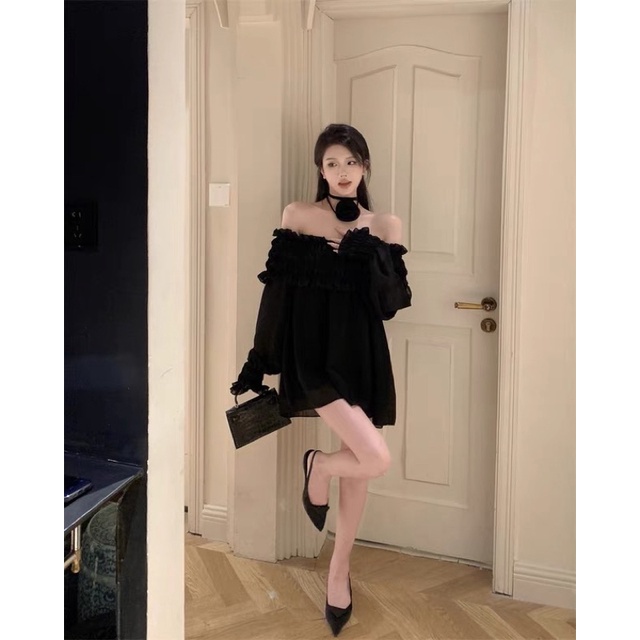 Đầm trễ vai