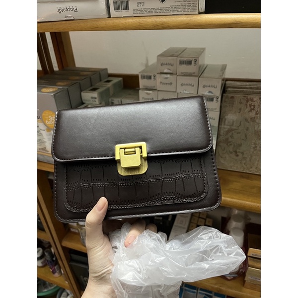 Túi da Cartelo hot trend