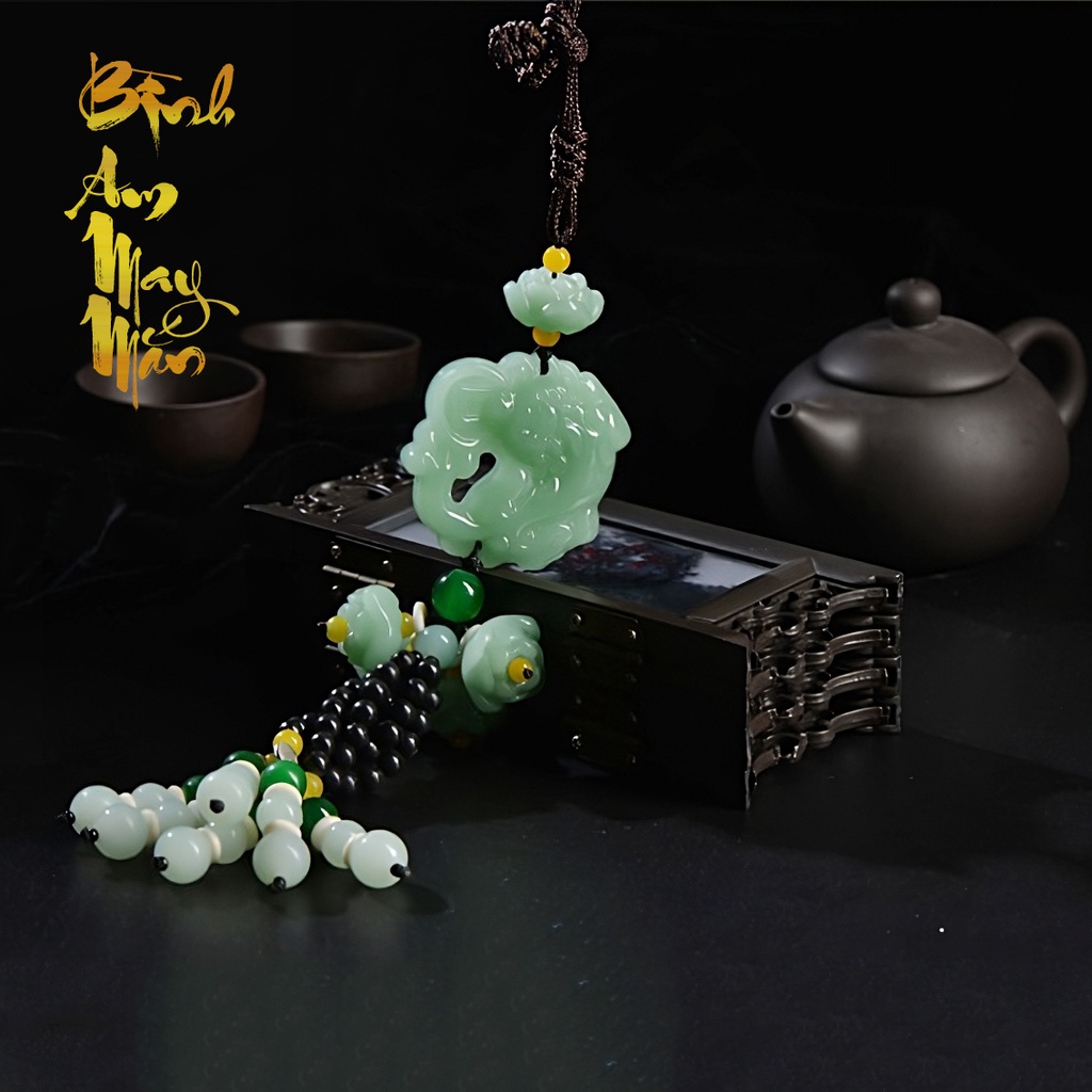 Dây treo trang trí ô tô mặt ngọc bằng pha lê tinh xảo 2