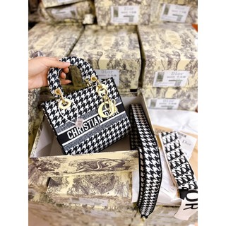 Túi xách lady thổ cẩm ziczac size 20cm fullbox