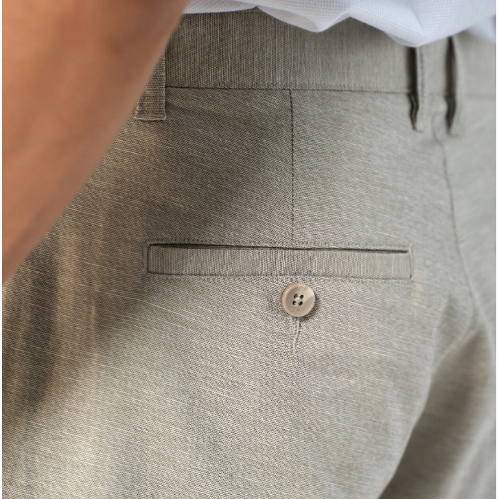 Quần short âu nam Owen ST231274 quần sooc tây ngố đùi màu be chất liệu cotton cao cấp dáng slim fit ôm vừa