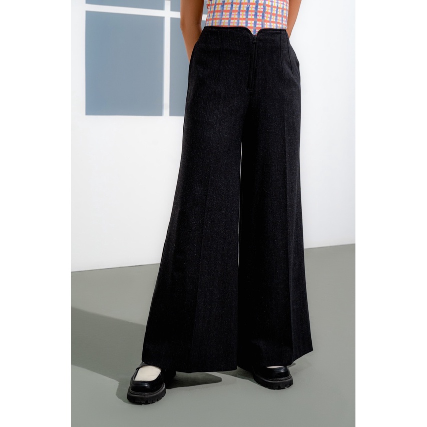 LIBÉ - Quần dài màu đen lưng cắt cong