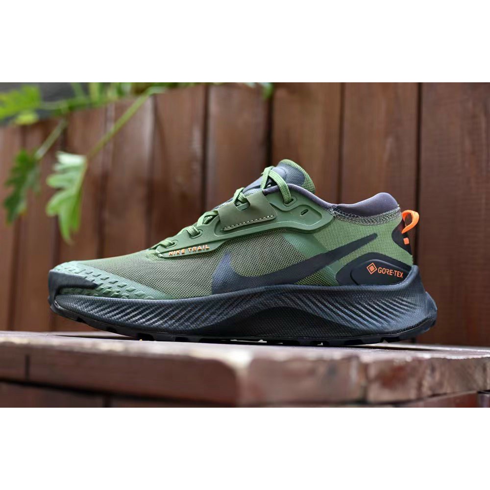 Giầy thể thao Nike Pegasus Trail Gotex êm nhẹ, thoáng khí