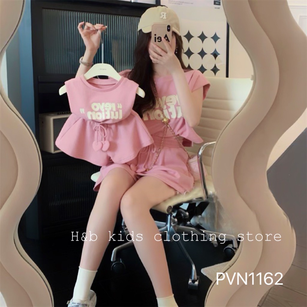 Set mẹ con thể thao mẫu Hàn Quốc cực kì sang chảnh cho mẹ và bé size bé 9-30kg, mẹ 42-70kg