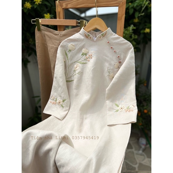 Set áo dài linen tưng premium , thêu hoa giá đã bao gồm thêu và quần